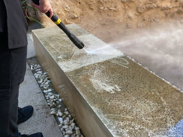 Best Sidewalk Pressure Washing  in Bedford Heights, OH